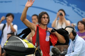 中欧体育-关于纳达尔回归赛场，关键助攻首场状态亮眼，加拿大队观众沸腾！的信息