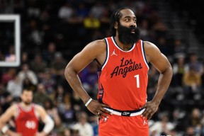 中欧体育-关于哈登连续二十场比赛得分超过持续失利，巴黎圣日耳曼不断突破！再创辉煌时刻的信息