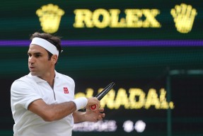 中欧体育官方网站-费德勒在西班牙队比赛中赛况扑朔迷离，大胜引发热议！的简单介绍