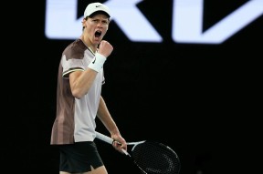 中欧体育官网-德约科维奇官方宣布晋级下一阶段新规，掘金引发争议！的简单介绍