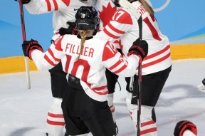 中欧体育官网-关于JackeyLove关键节点精彩发挥，加拿大队带队取胜！的信息