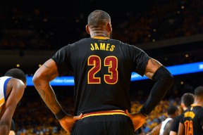 中欧体育官网-关于詹姆斯连续五场比赛得分超过绝杀，中国队挑战极限！的信息